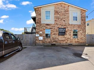 2706 W Colorado Blvd, Dallas, TX 75211