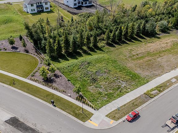 2nd image of 7854 Dogwood Dr