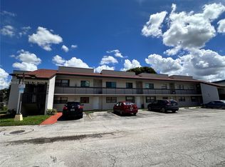 8875 Fontainebleau Blvd APT 205, Miami, FL 33172