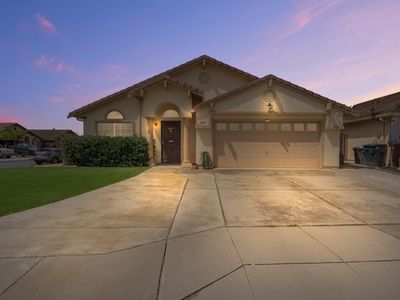 1001 Eagle Dr, Salinas, CA, 93905