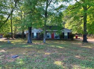 5097 Dawes Rd, Grand Bay, AL 36541