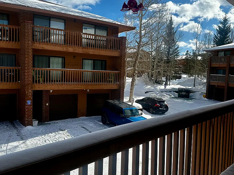 742 Lagoon Dr #B — Photo 26