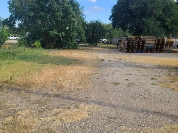 603 BOONE ST LOT F1, Uvalde, TX 78801