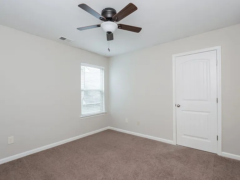 68 Teramont Ct — Photo 14