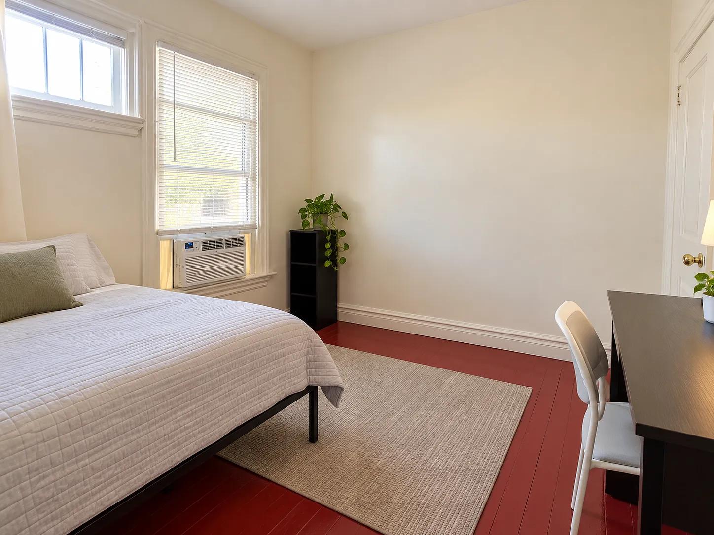 3 bed, 750 sqft, $3,945 — Photo 4