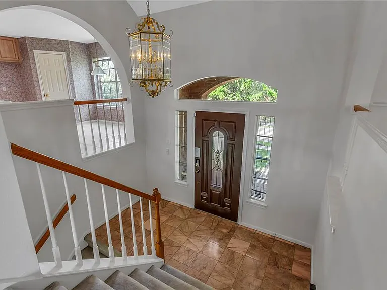 2527 Falcon Ridge St — Photo 13