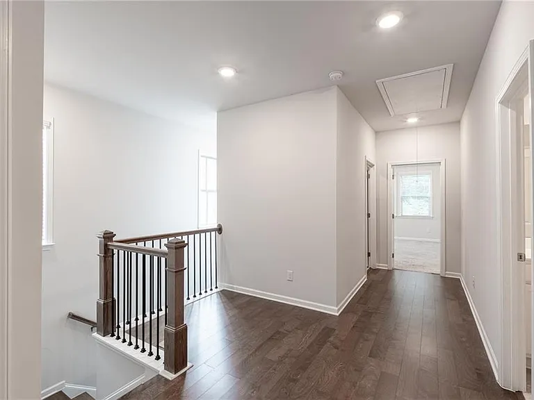 2701 Cedar Pine Way — Photo 31