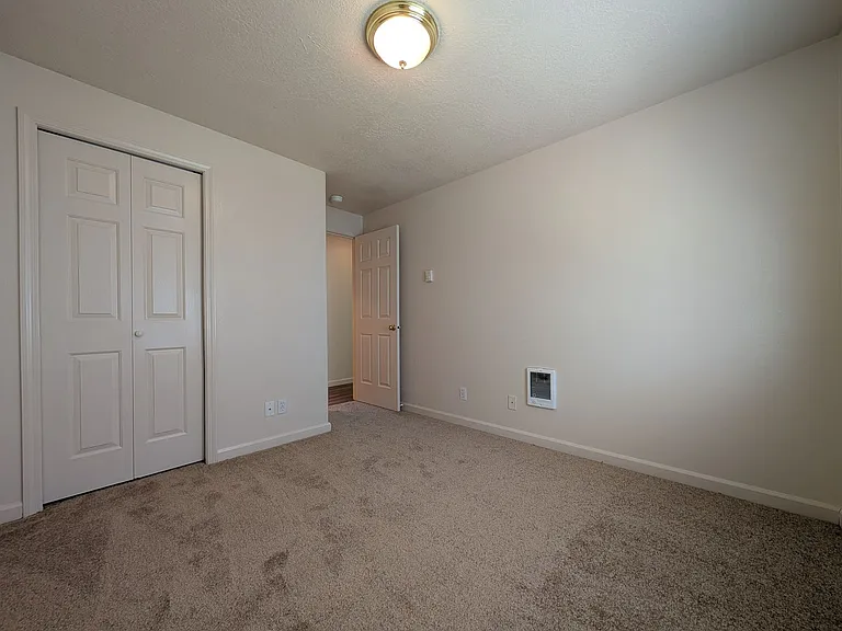 5949 Aster St — Photo 16