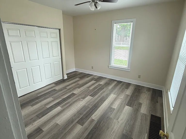 901 W Main St #901 — Photo 7