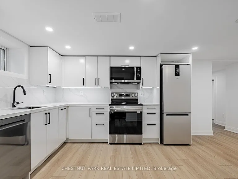 562 Deloraine Ave — Photo 8