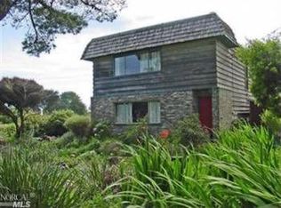 415 Locust Dr, Bolinas, CA 94924