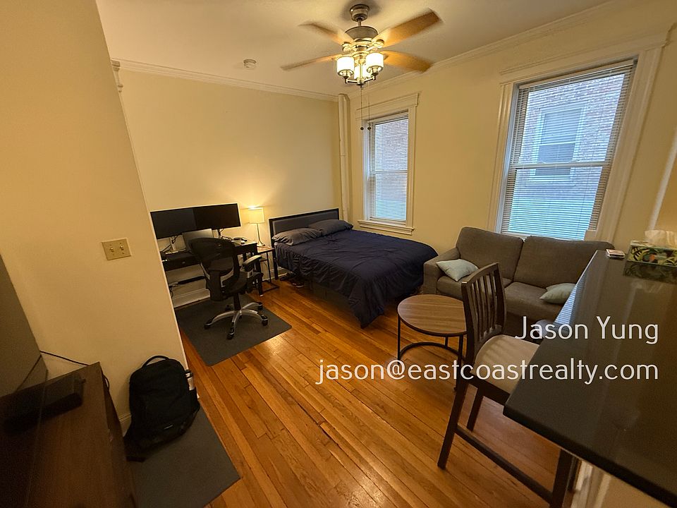 1st image of 31 Queensberry St #254