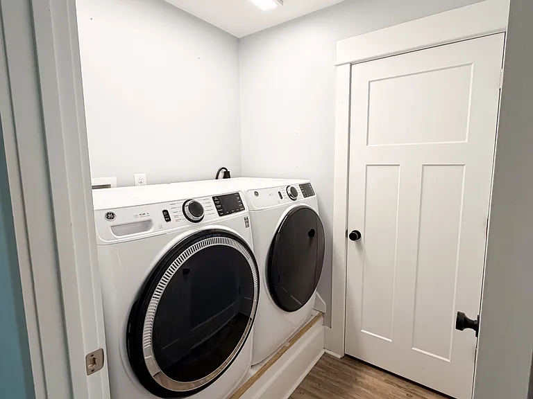 105 Georgia Bell St — Photo 8
