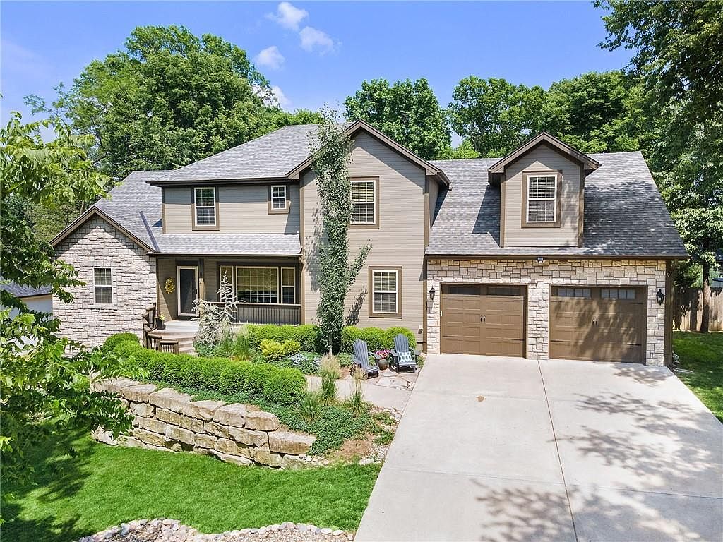 8119 NW Venita St, Weatherby Lake, MO 64152 Zillow
