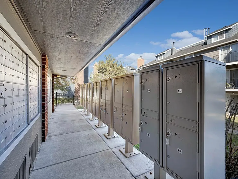 Summit Riverside Apartments — Photo 45