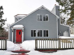 117 Cliff Ave, Portsmouth, RI 02871