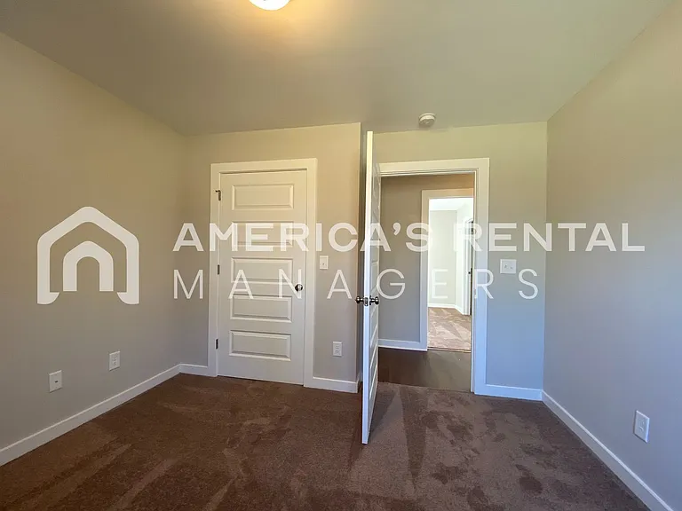 2795 Allison Mill Rd — Photo 28