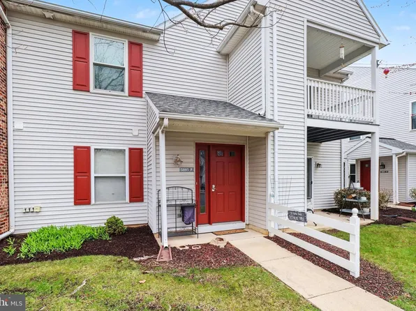 5805 Hidden Lake Dr, Harrisburg, PA 17111