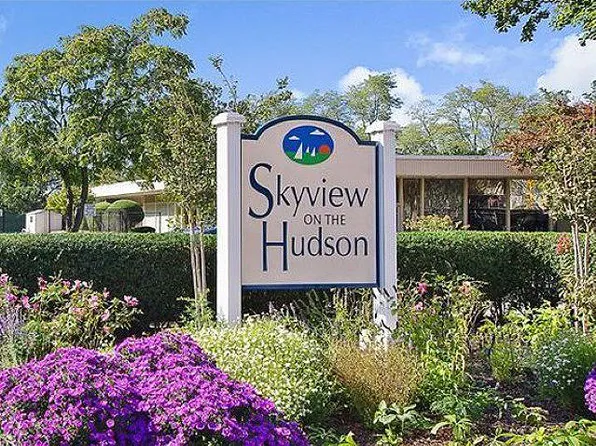 5700 Arlington Avenue image 14 of 15