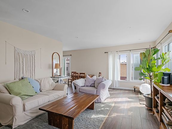 3rd image of 221 40th St #A