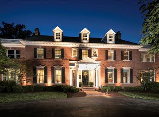 47 Countryside Ln, Saint Louis, MO 63131