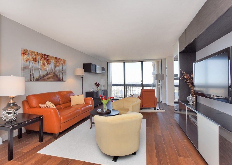 1st image of 27110 Grand Central Pkwy APT 16A