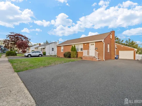 130 Cumberland St, South Plainfield, NJ 07080