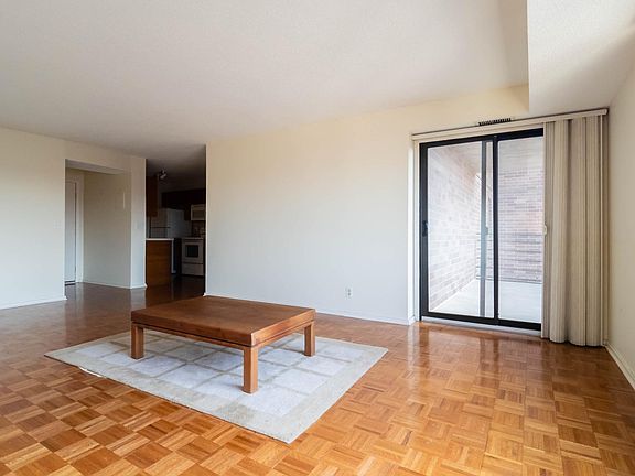 2nd image of 26 10th St W Unit 910