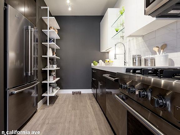 5th image of 6800 N California Ave #1415