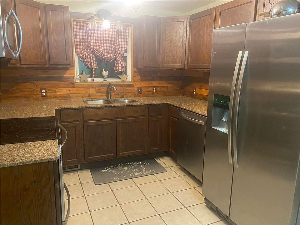 708 NW Main St, Minco, OK 73059 Zillow