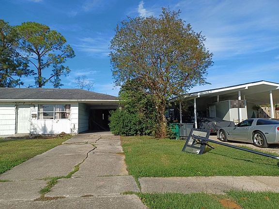 2nd image of 2133 N Butterfly Cir