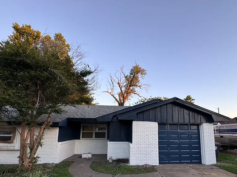 6820 NW 22nd St — Photo 1