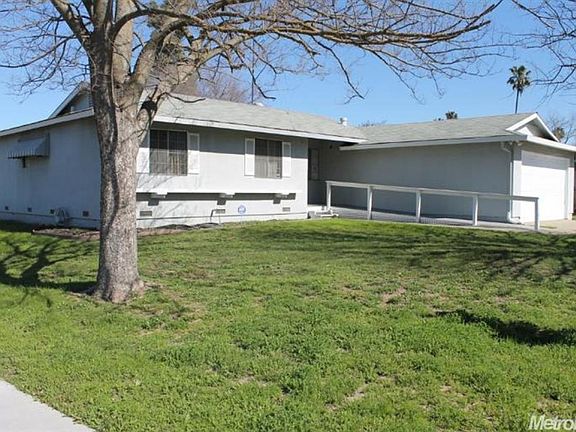 2nd image of 7573 Twilight Dr