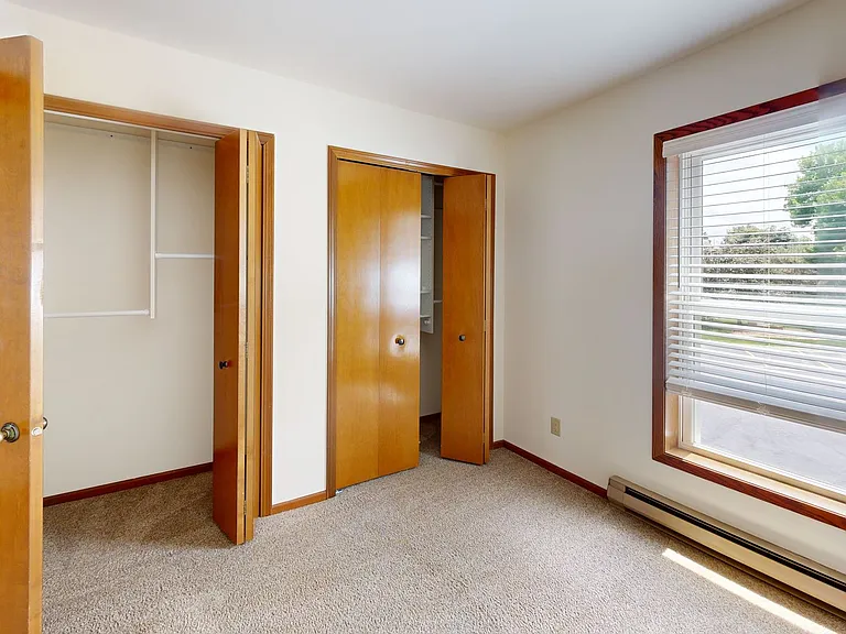 High Point Commons Apartments — Photo 109