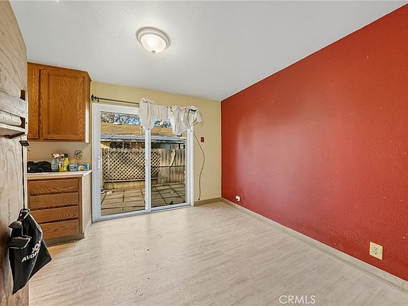 3rd image of 1011 2nd St