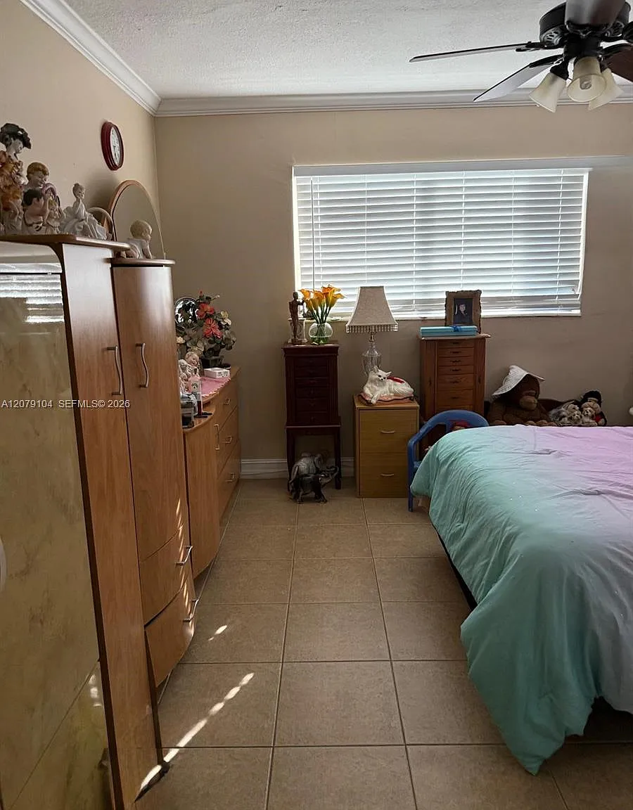 Village At Dadeland Condo — Photo 3