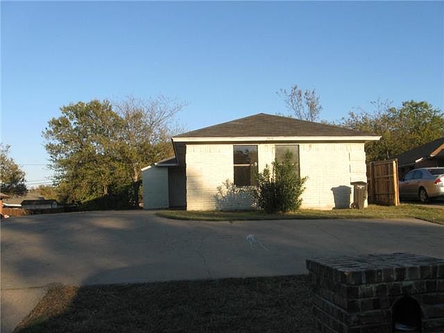 1st image of 2958 McKinley Ave