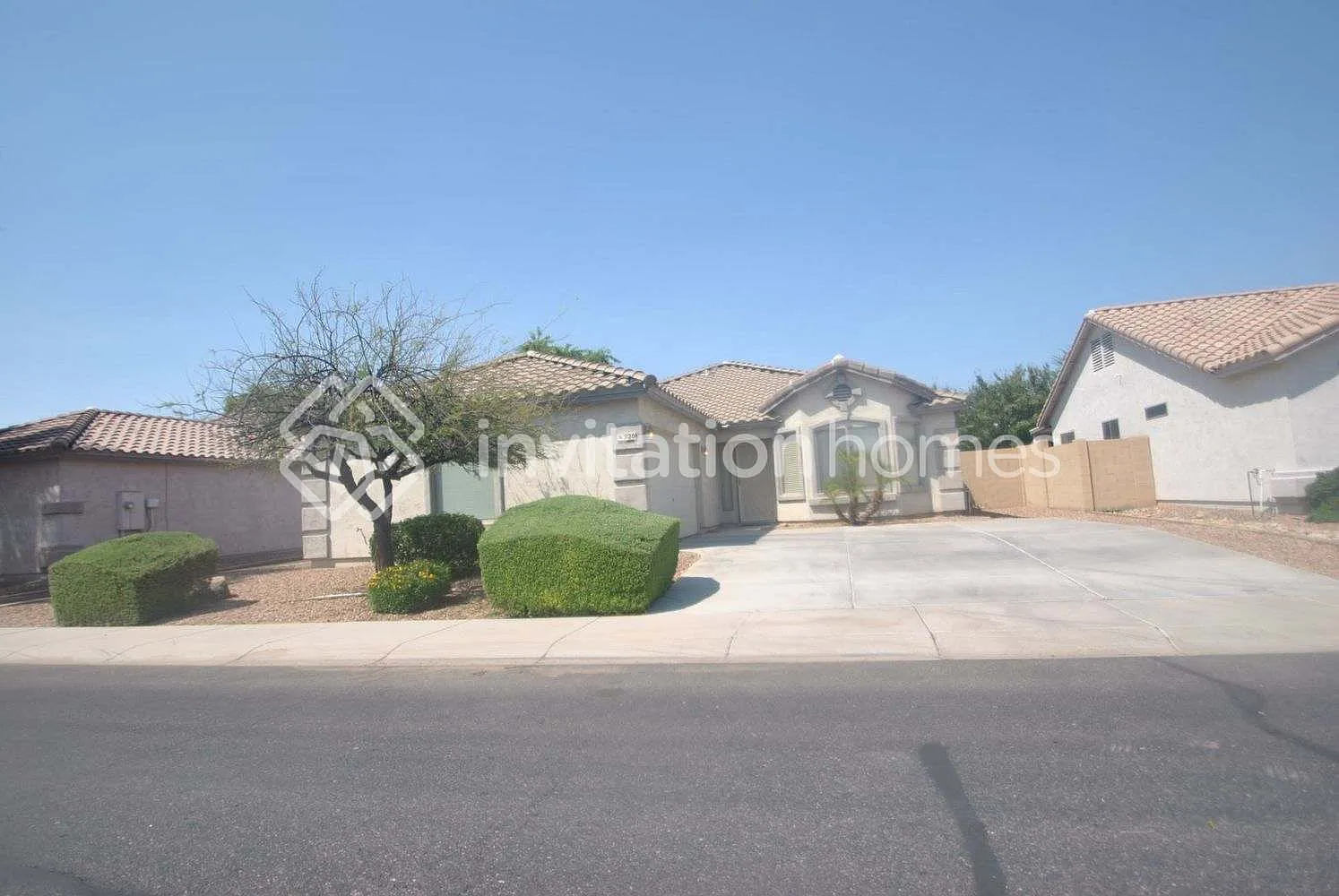 520 E Kent Ave Chandler, AZ 85225 — Photo 1