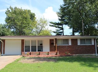 10408 Hallwood Dr, Saint Louis, MO 63136