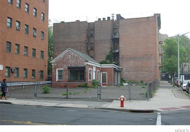 1st image of 101 Stevens Ave