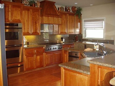 2nd image of 999 Saddle Creek Dr