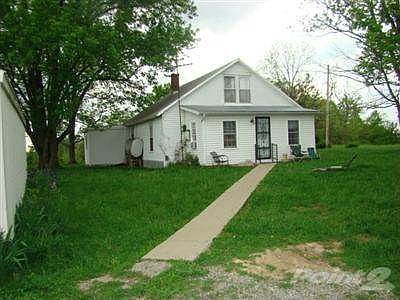 1st image of 1325 Lucas Ln