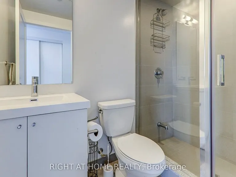 2550 Simcoe St E #1207 — Photo 15