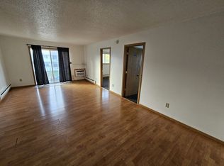 919 Gould St APT 15, La Crosse, WI 54603
