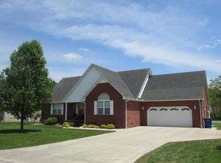 1500 Royal Trl, Manchester, TN 37355