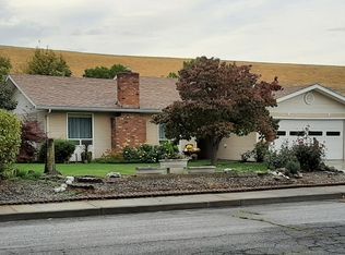 1447 SW 45th St, Pendleton, OR 97801