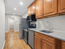 1614 21st Pl SE, Washington, DC