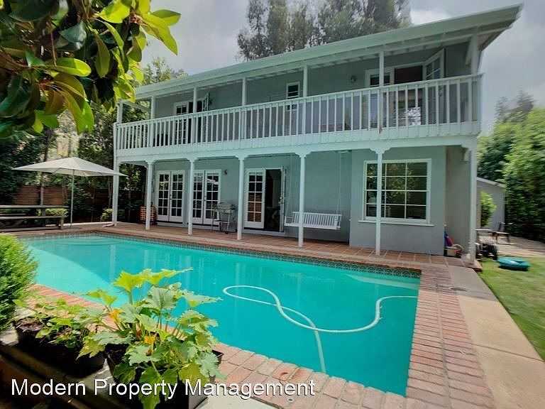 1st image of 2683 La Cuesta Dr