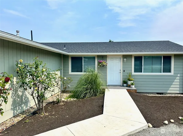 508 Sunnycrest, Camano Island, WA 98282