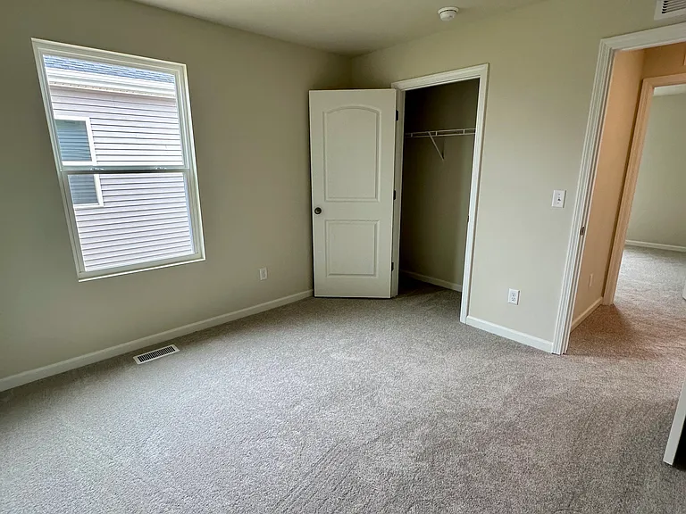 3790 Riverstone Dr — Photo 27